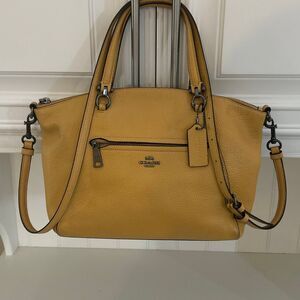 Coach Pebble Leather Prairie Satchel Handbag Crossbody Bag